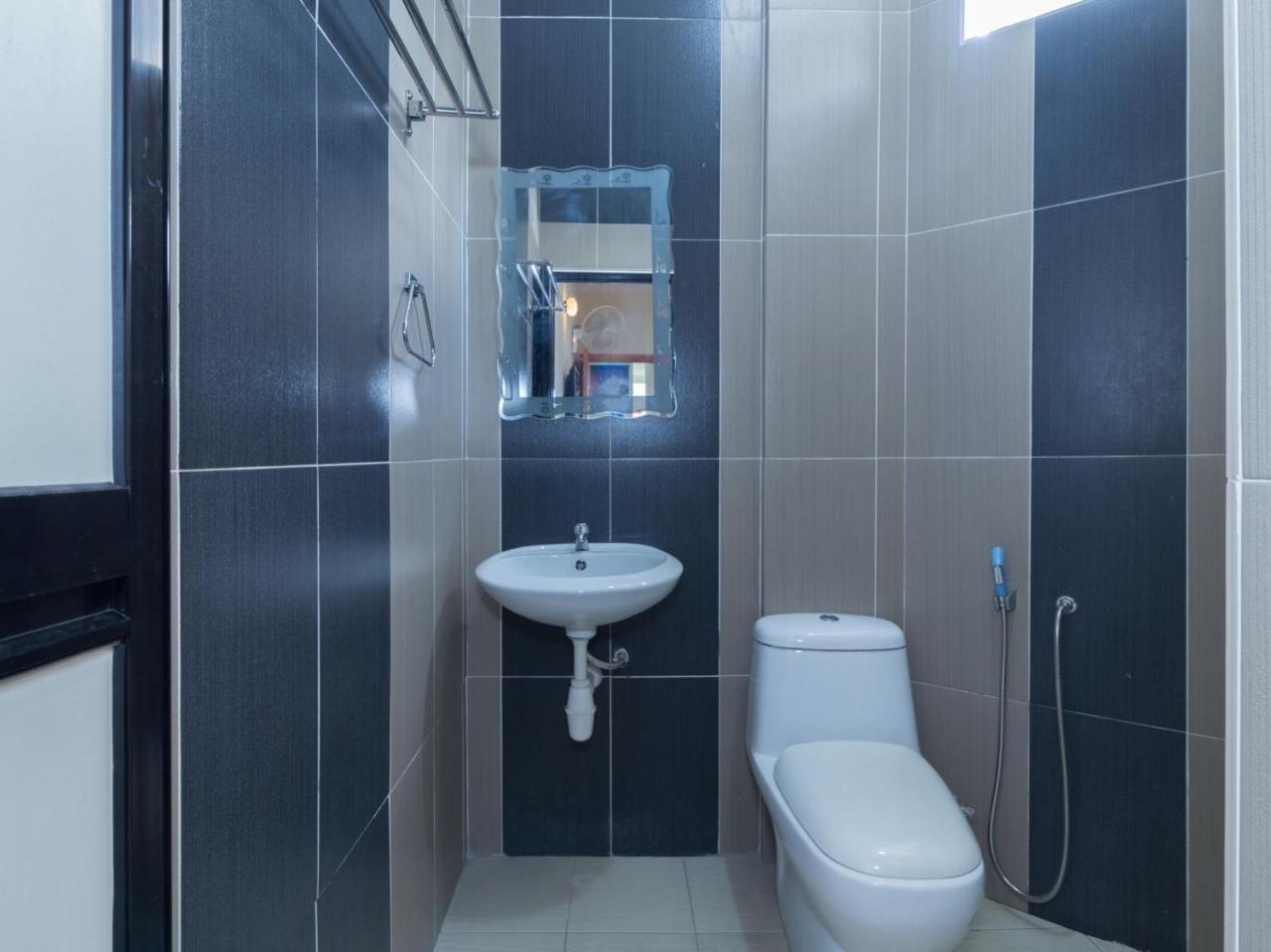 Oyo 424 Kk Inn Hotel Ampang  Exteriér fotografie